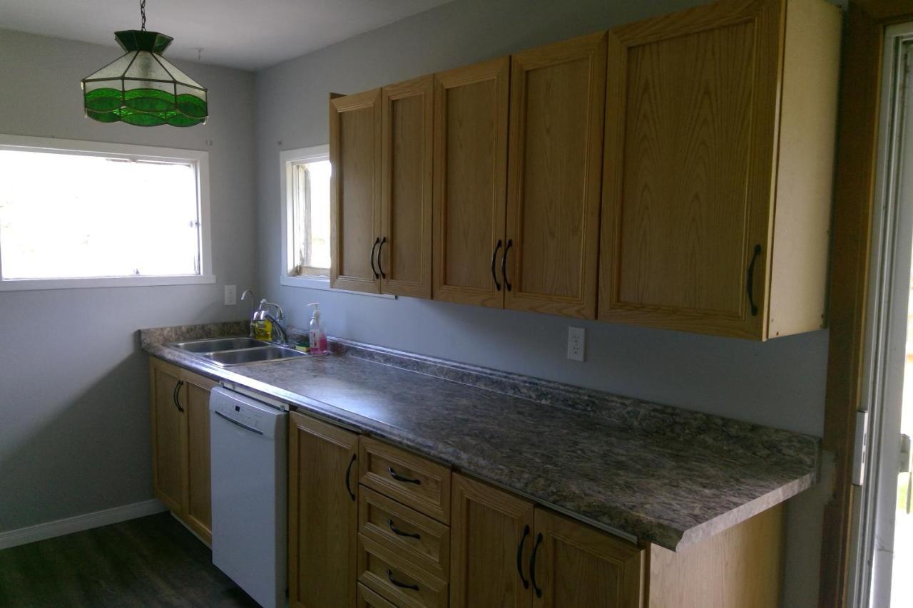 Michaels Bay Getaway On Manitoulin Island Villa South Baymouth ภายนอก รูปภาพ